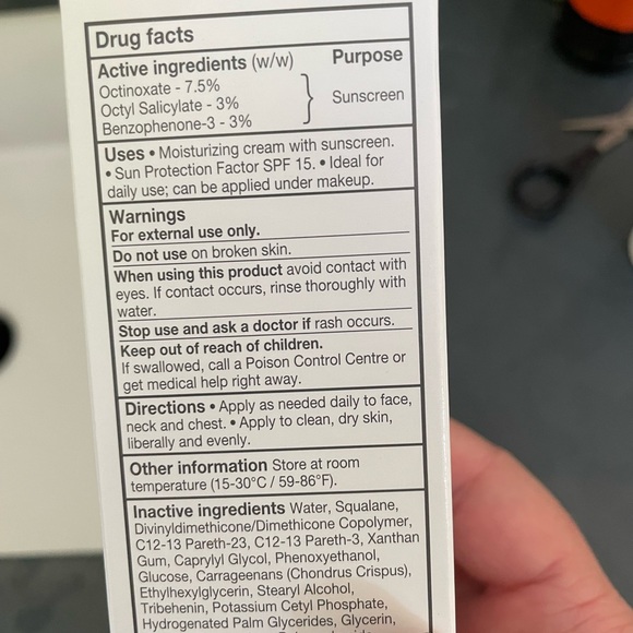 Vivier sunscreen - Picture 2 of 3